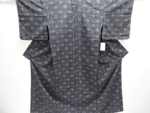 未使用品　市松に幾何学模様小紋着物